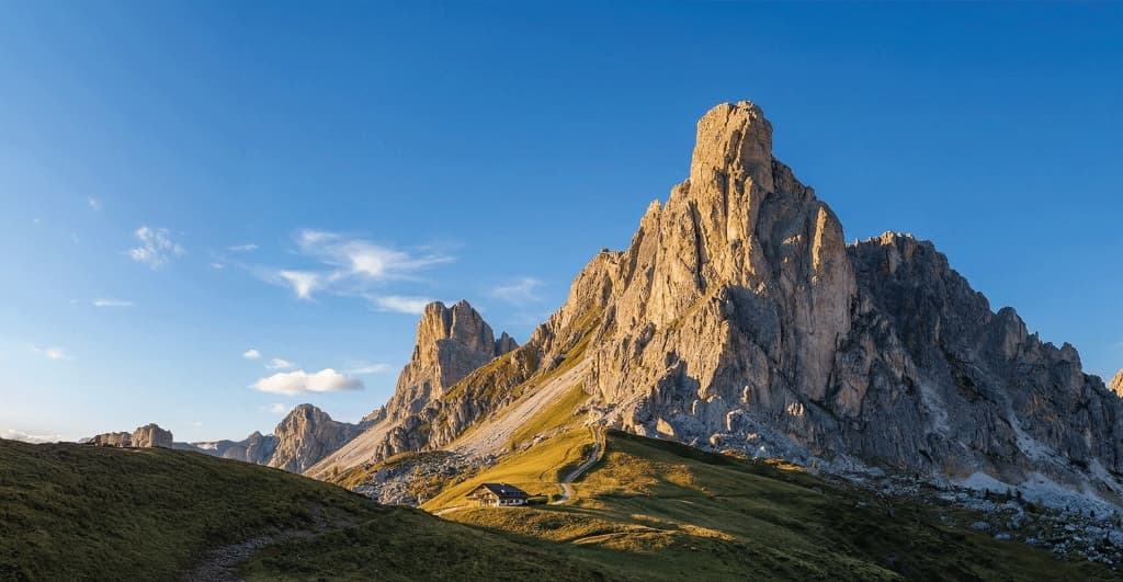 Operational Excellence - Mountain peak symbolizing continuous improvement